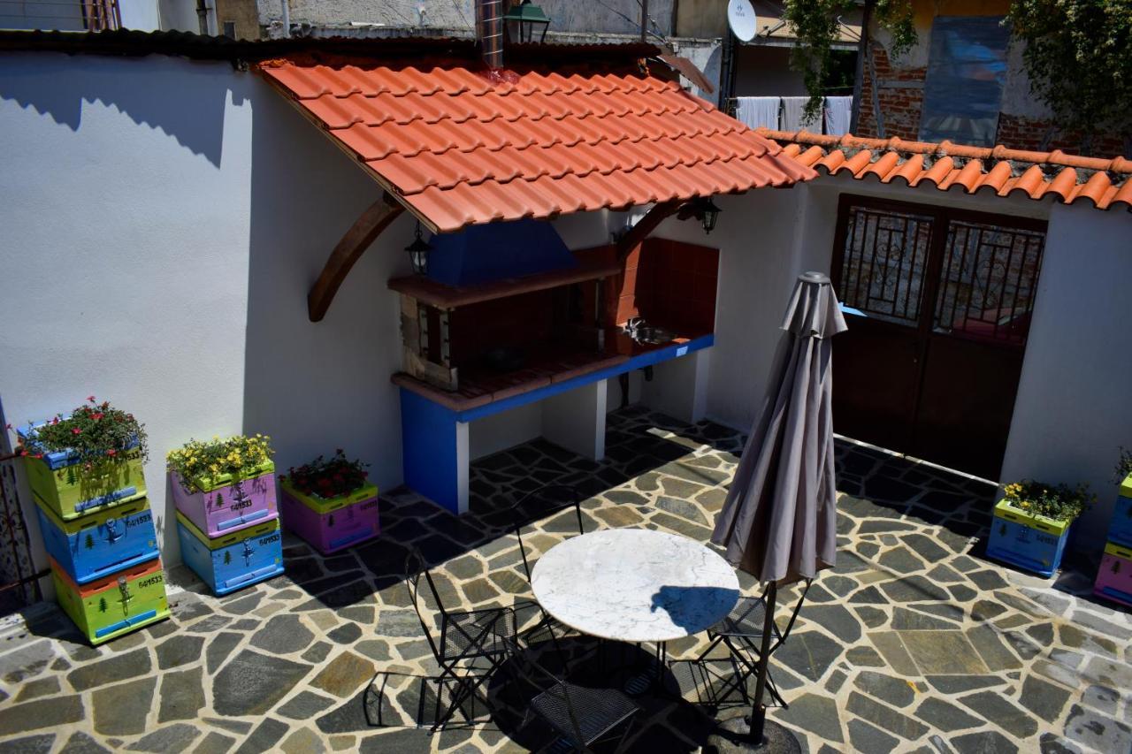 Renovated Old Manor House With Yard Villa Arnaia Exteriör bild